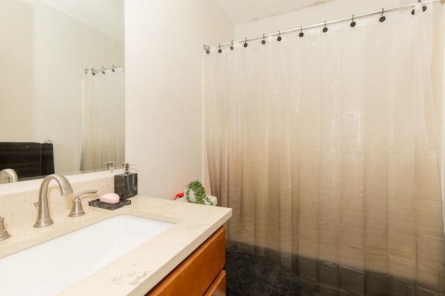 1600 Roundhouse Cir, Shakopee, MN 55379 - full bathroom with vanity and vaulted ceiling