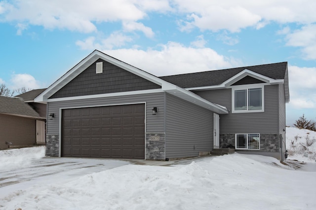 view of front of property featuring a garage