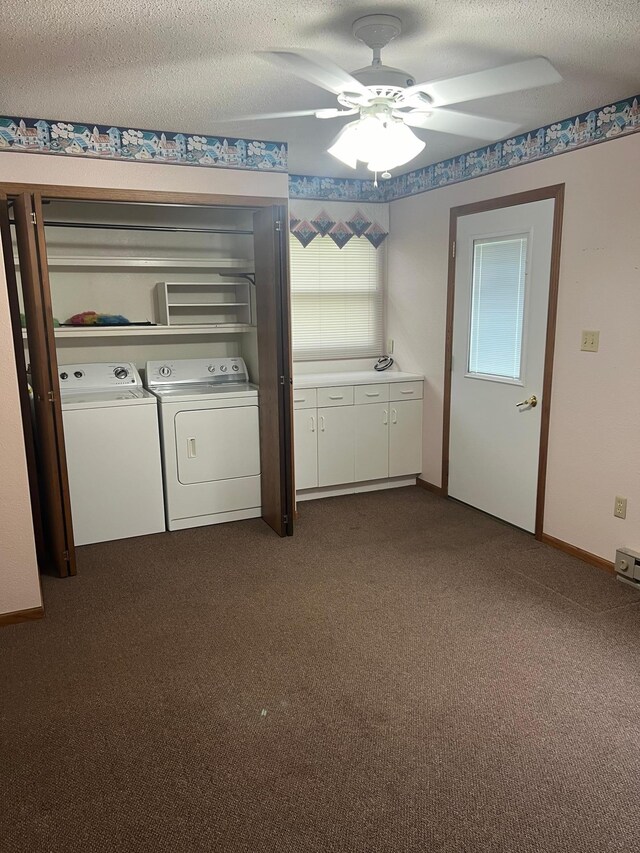 washroom with carpet floors, a textured ceiling, ceiling fan, and separate washer and dryer