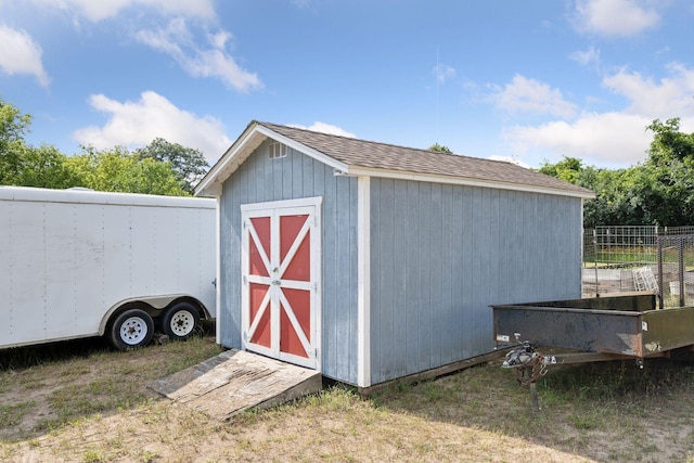 view of outbuilding