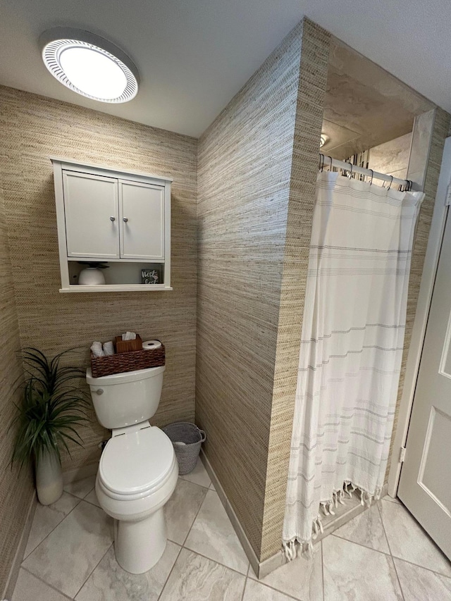 1324 Ridgeview Dr, Montevideo, MN 56265 - full bath with a shower with shower curtain, toilet, and tile patterned floors