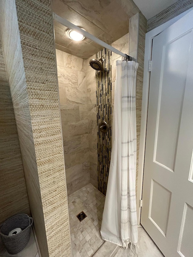 1324 Ridgeview Dr, Montevideo, MN 56265 - full bath with tiled shower
