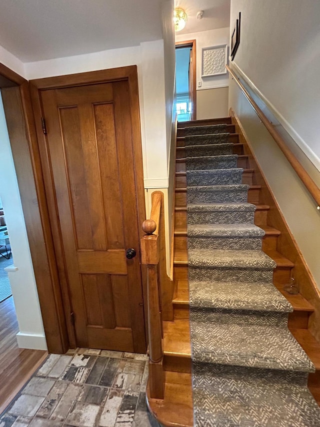 1324 Ridgeview Dr, Montevideo, MN 56265 - stairs featuring wood finished floors