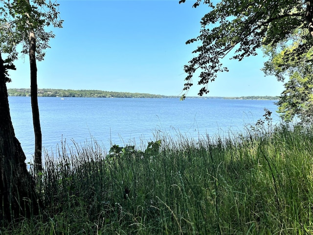 view of water feature