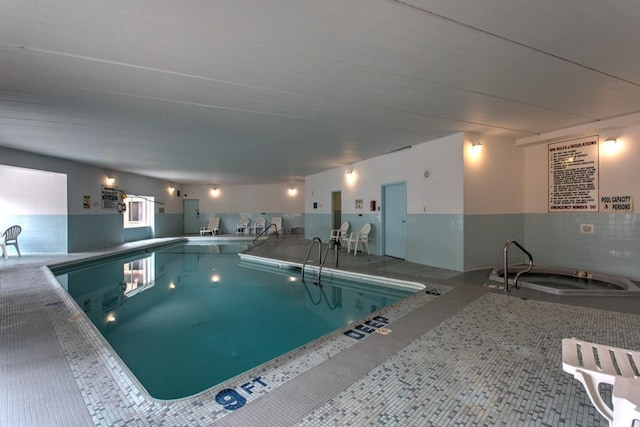 view of pool featuring an indoor in ground hot tub