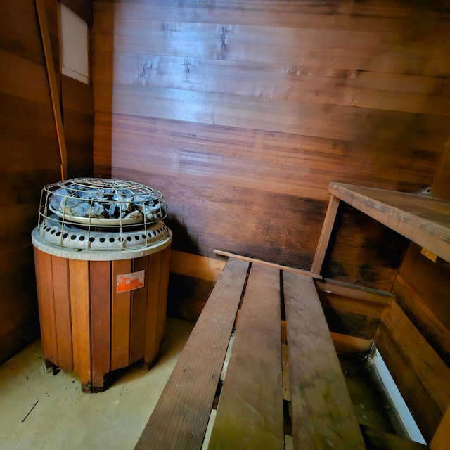 view of sauna / steam room