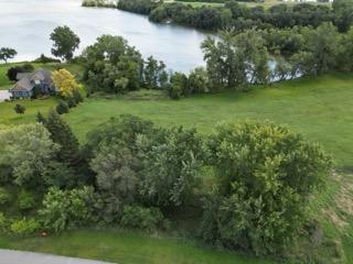 - 106th Avenue Ne, Spicer, MN 56201