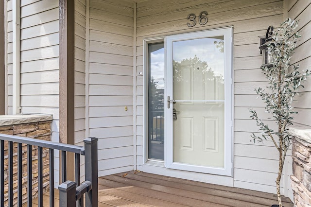 view of entrance to property