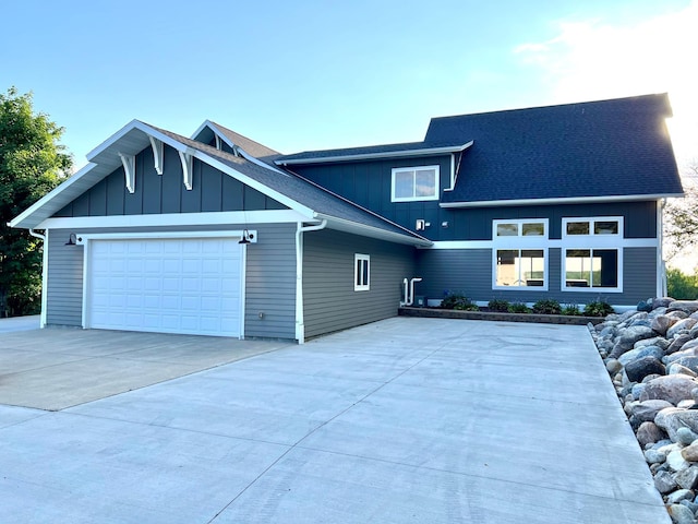 view of front of home featuring a garage