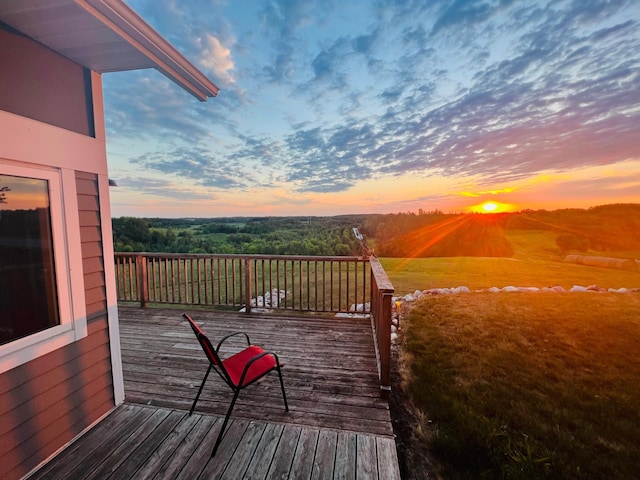 view of deck at dusk