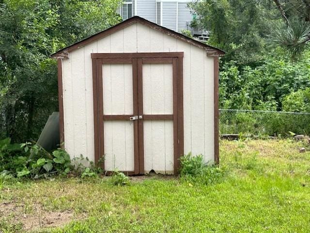 view of outbuilding