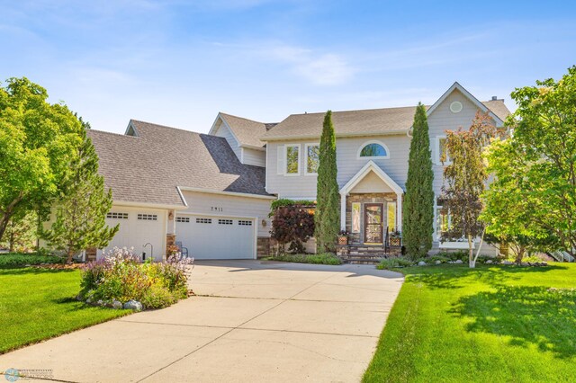 view of front of home with a front lawn