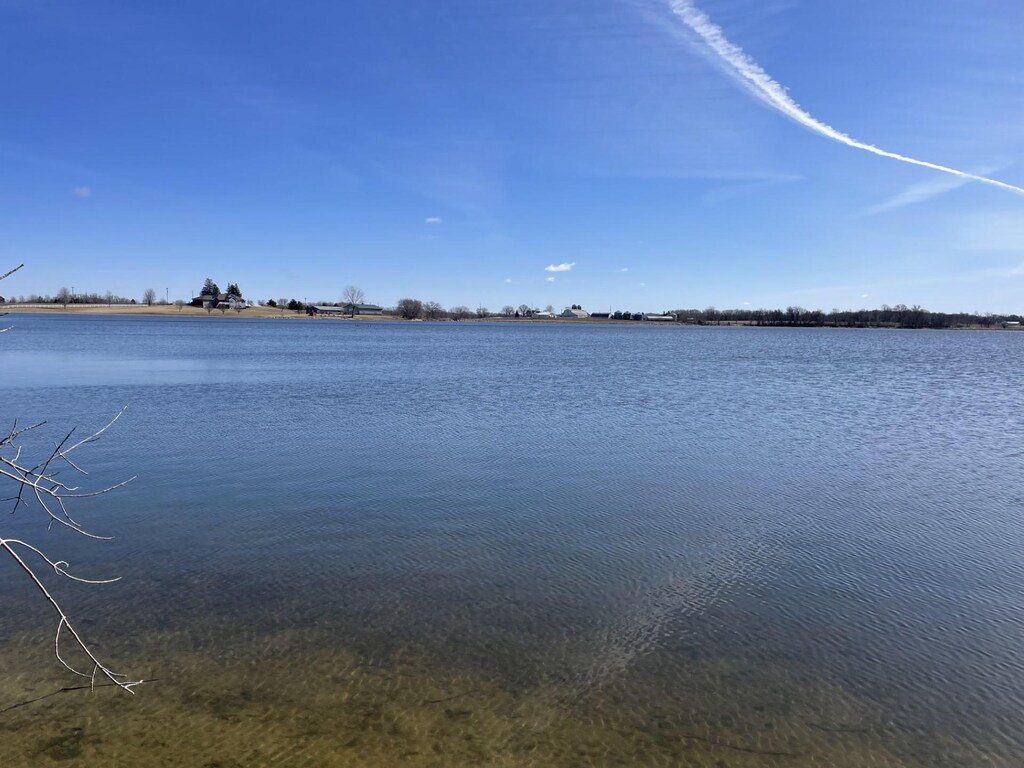 26265 Sylvan Lake Rd, Rogers, MN 55374