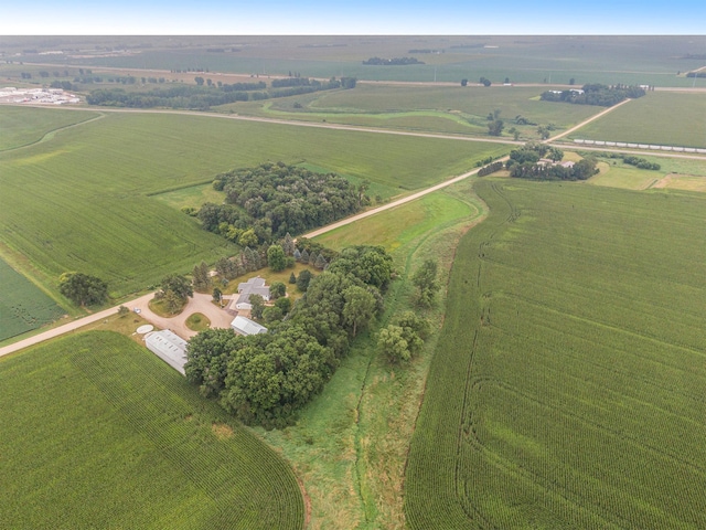 birds eye view of property featuring a rural view