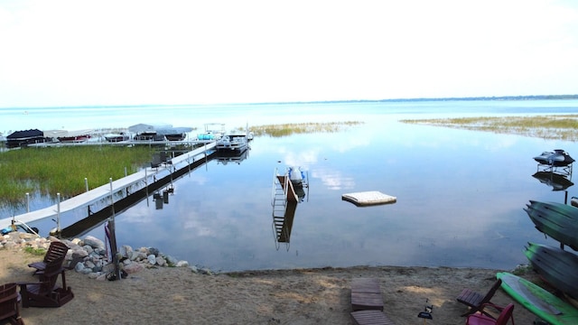 view of dock featuring a water view