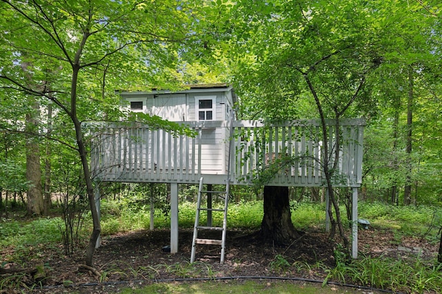 exterior space featuring a deck