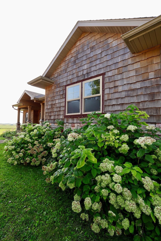 view of property exterior