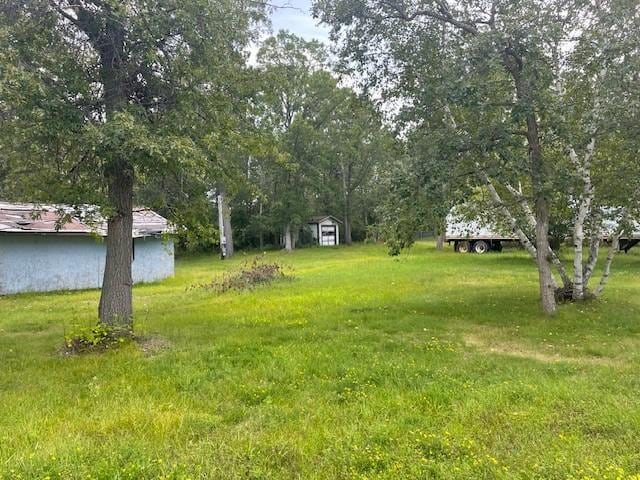 Listing photo 2 for 609 Pleasant St W, Nevis MN 56467