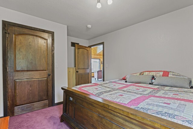 bedroom featuring carpet floors