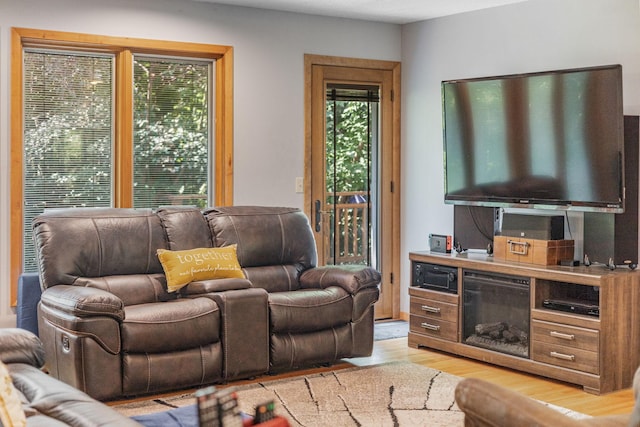 living area with light wood-style flooring