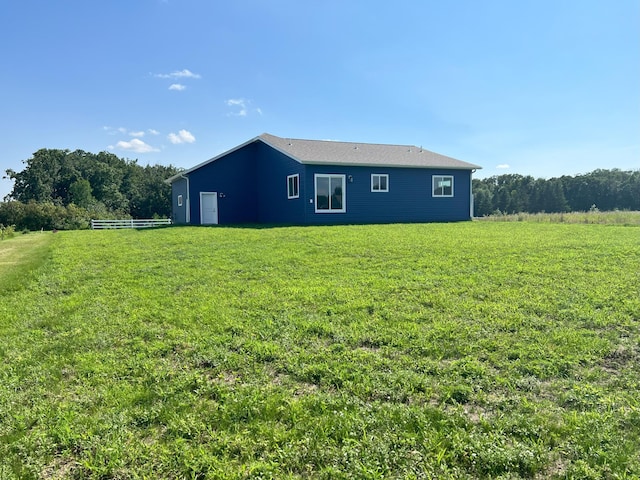 exterior space with a yard