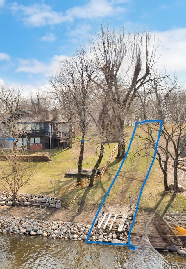 Listing photo 3 for 707 Tetonka View Dr, Waterville MN 56096