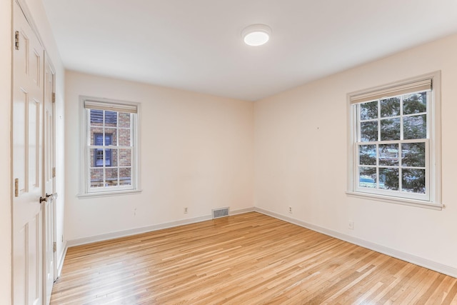 empty room featuring light hardwood / wood-style flooring