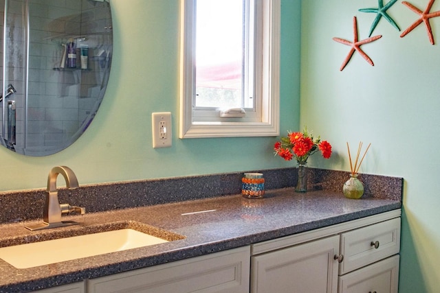 10873 69th Ave N, Maple Grove, MN 55369 - full bath featuring double vanity