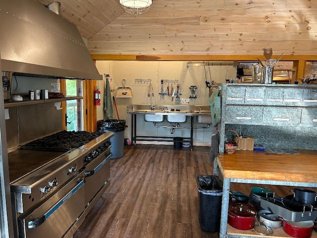 7155 Oak Narrows Rd, Greenwood Twp, MN 55723 - view of storage