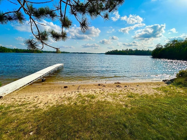 7155 Oak Narrows Rd, Greenwood Twp, MN 55723 - water view with a dock