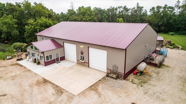 exterior space with driveway