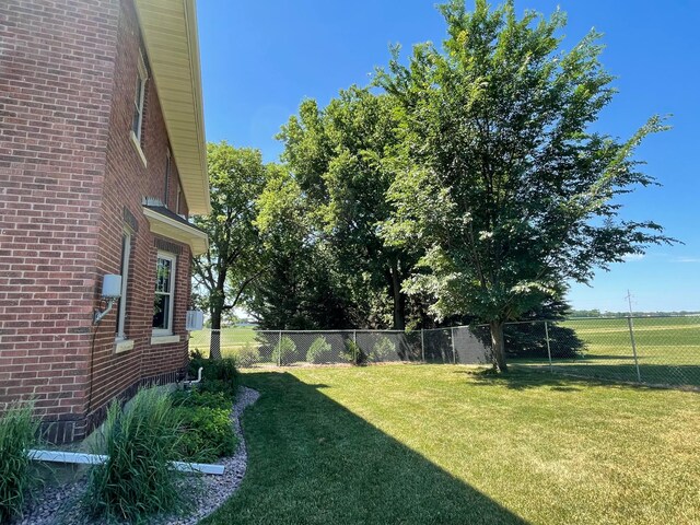 38364 200th St, Springfield, MN 56087 - view of yard with fence