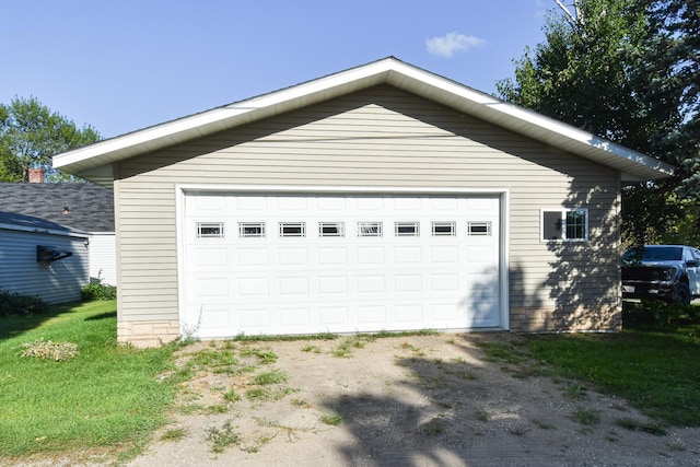 102 6th St SW, Red Lake Falls, MN 56750 - view of detached garage