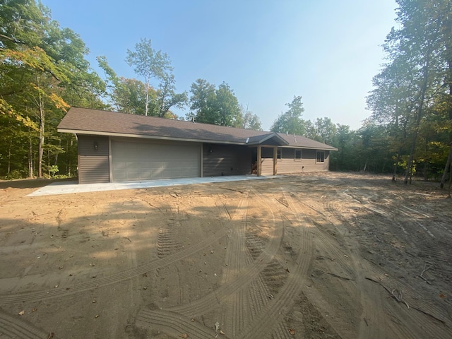 3450 23rd Ave NW, Hackensack, MN 56452 - view of front of house with a garage