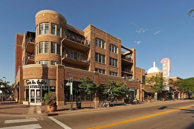 view of building exterior