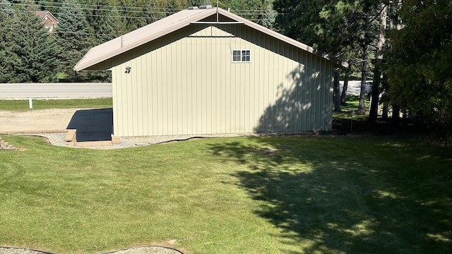 view of outbuilding with an outbuilding