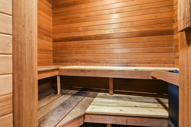 view of sauna / steam room