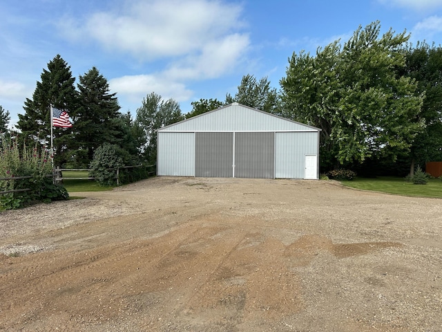 view of detached garage