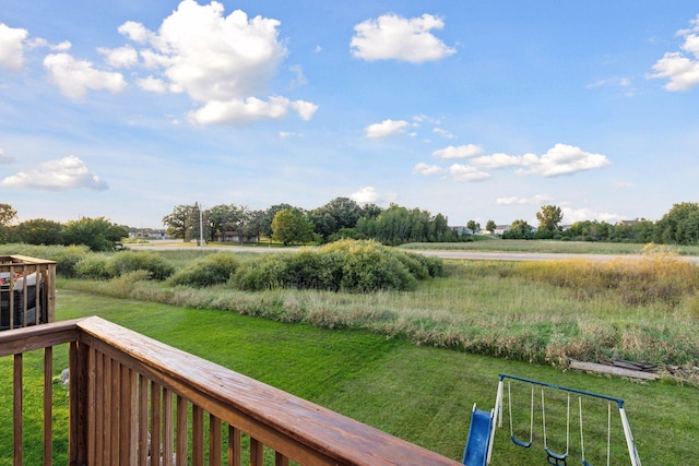 view of yard with a rural view