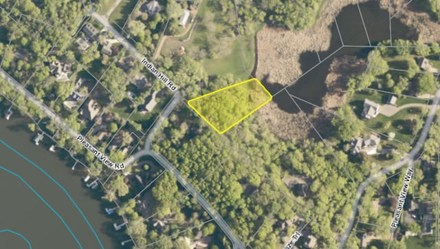 460 Indian Hill Rd, Chanhassen, MN 55317