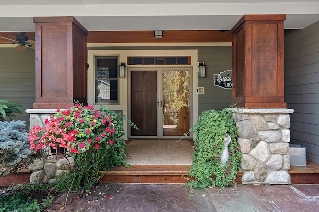 entrance to property with covered porch