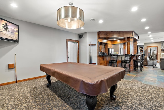 recreation room featuring pool table and indoor bar