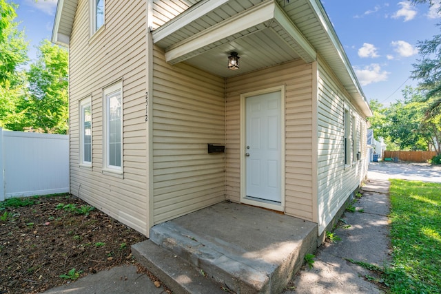 view of property entrance