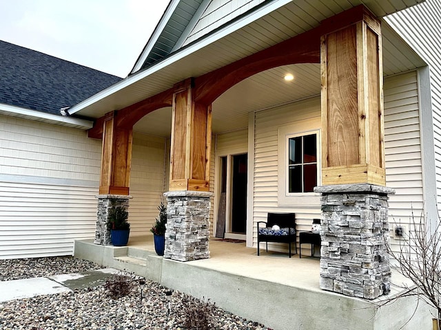 view of patio / terrace with covered porch