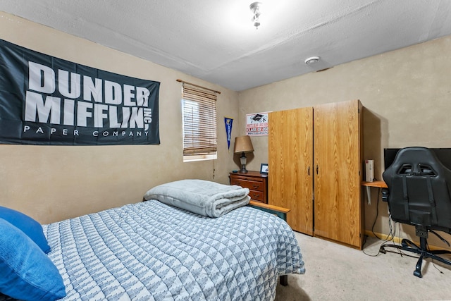 7702 County Road 5 NE, North Branch, MN 55056 - carpeted bedroom featuring an office area