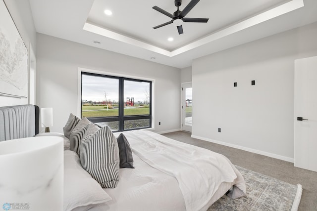 bedroom with recessed lighting, baseboards, a ceiling fan, and carpet