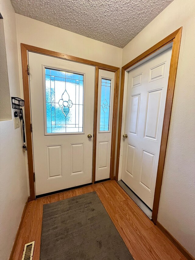137 Belleville Ct, Thief River Falls, MN 56701 - photo 5