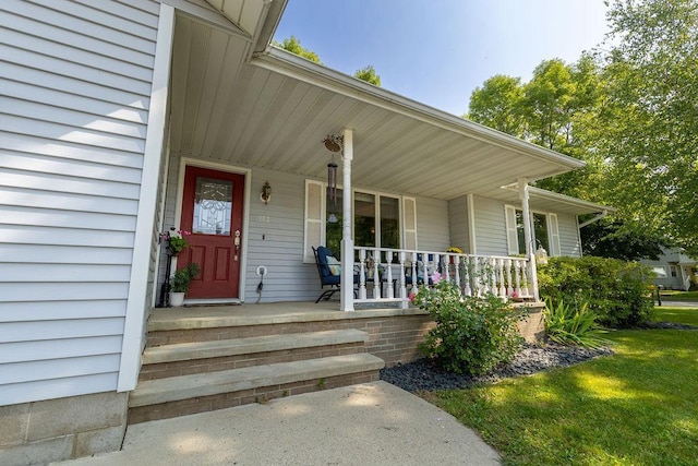 property entrance with a porch