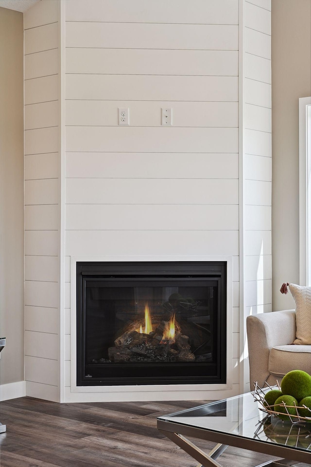 interior details featuring hardwood / wood-style floors