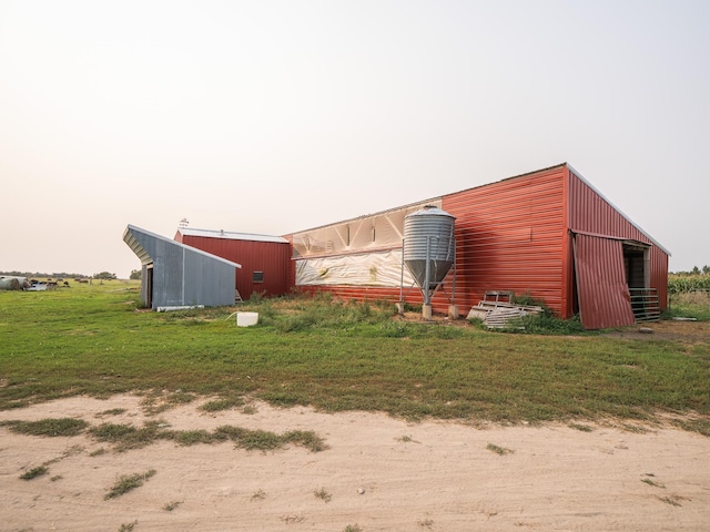 view of outdoor structure